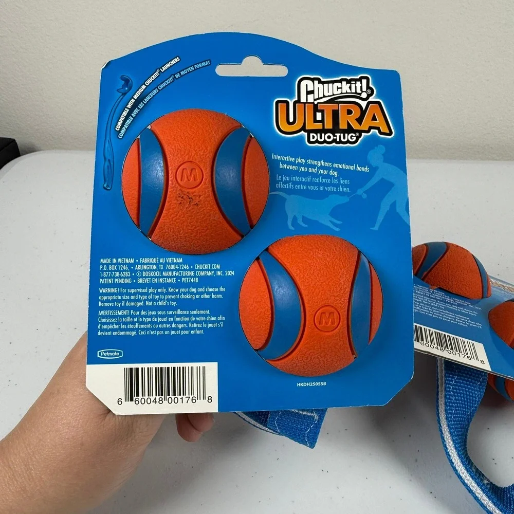 Chuckit Medium Ultra Duo-Tug Dog Toy Orange Blue 2-Pack Fetch Tug Toy Balls NEW